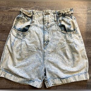 Bill Blass Vintage Wash Jean Shorts